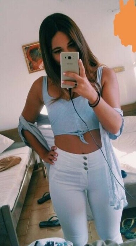 Aria Paria nice star pics