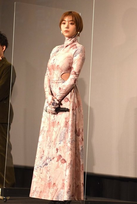 Elaiza Ikeda pornstar erotic photos