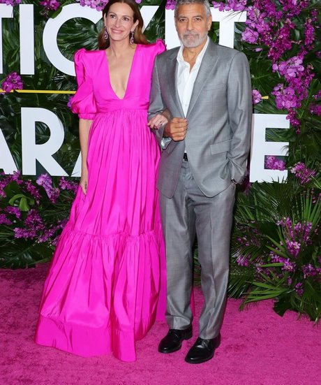 Julia Roberts adult model pic