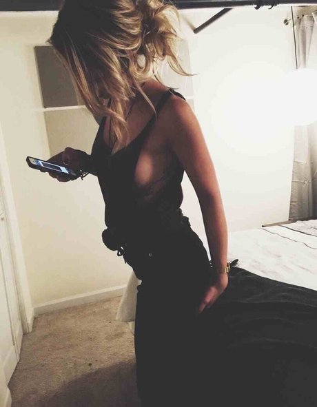 Paige Wyatt model sexy pictures