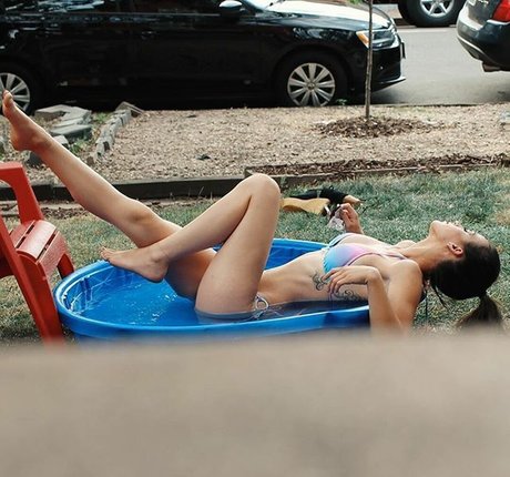 Paige Wyatt xxx pornstar pics