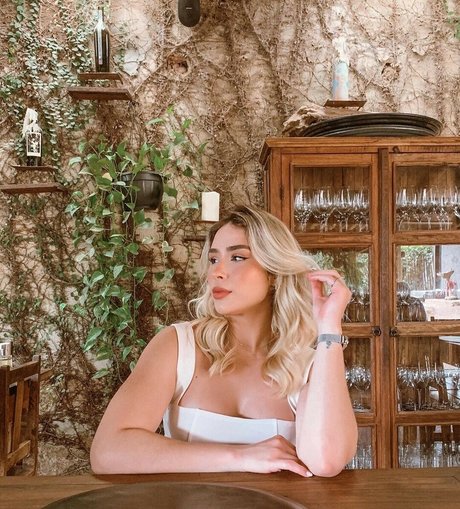 LoryLives actress archive