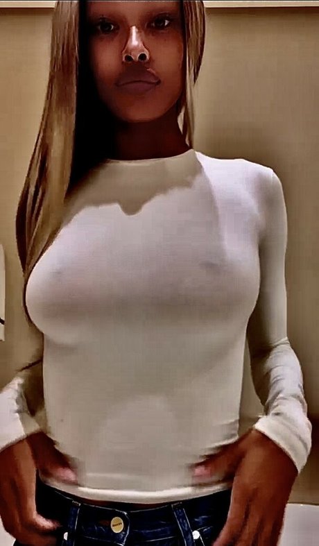 Vinetrria Vinetria star hot photos