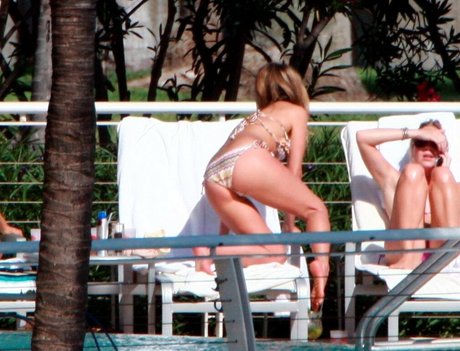 Jennifer Anniston pretty actress archive