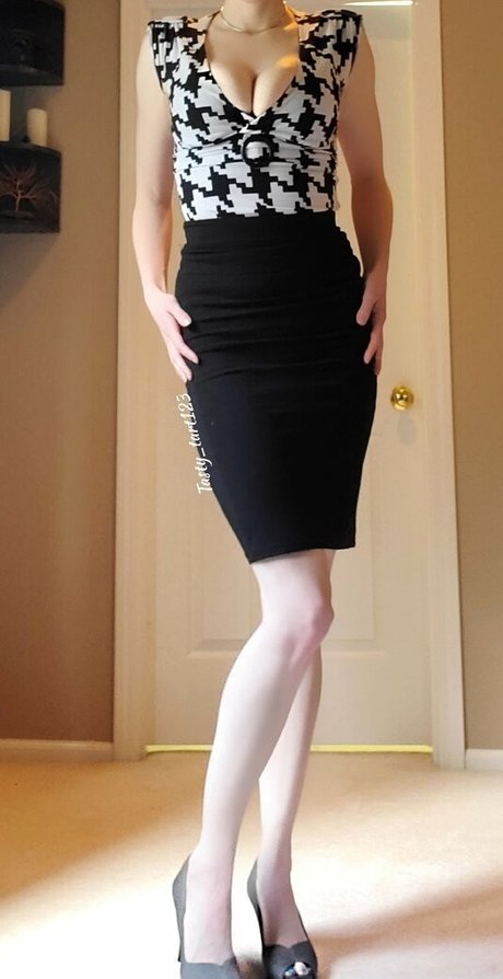 male naked onlyfans naked picture