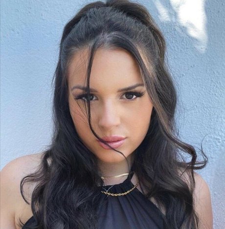 Theodwra Drinia high quality actress images