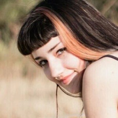 Lunathefairyy art model pics