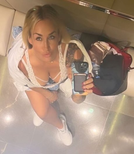 Sarah Connor sex model archive