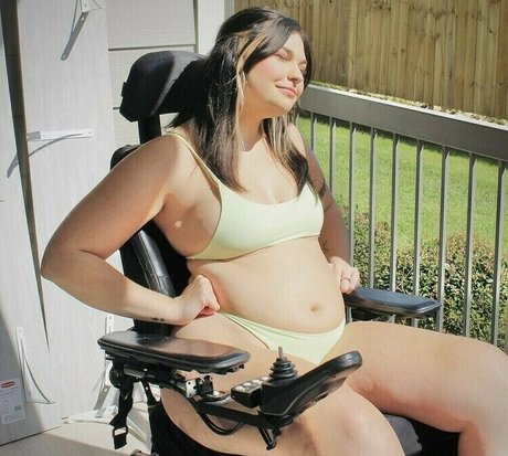 curvy girls onlyfans porno images