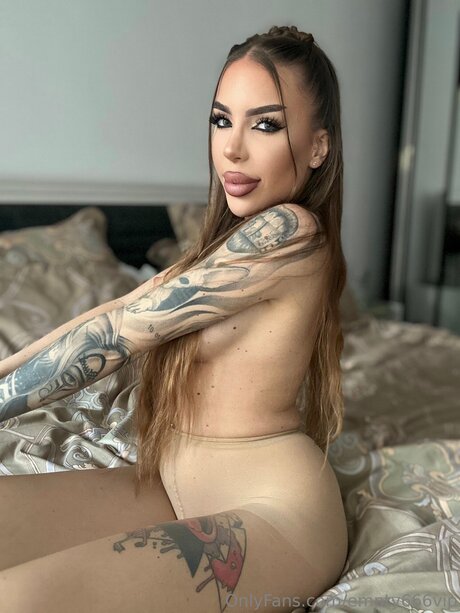 empty666vip star erotic galleries