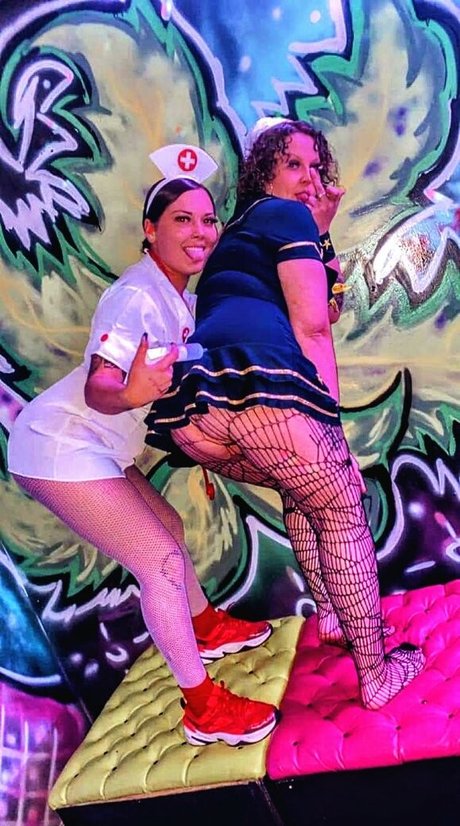 KeyLoveLee perfect pornstar img