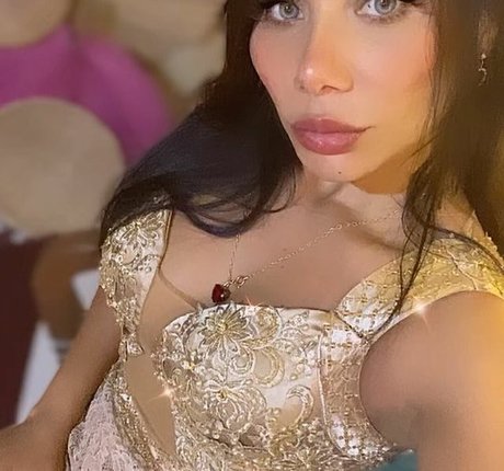 Aphrodite Pimenta nice pornstar image