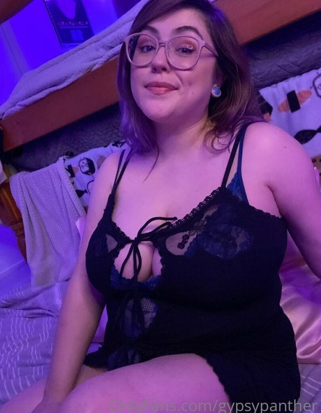 Gypsypanther11 star porn photo
