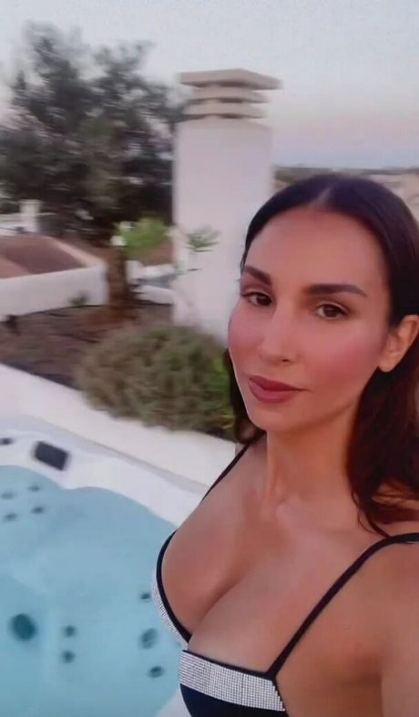 Sila Sahin best actress images