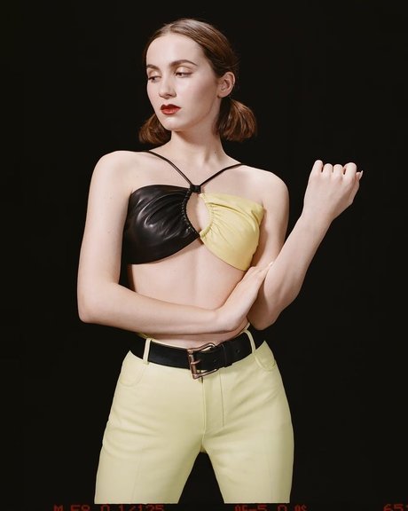 Maude Apatow xxx model photos
