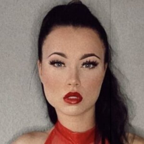 skinny shemale onlyfans pretty pictures