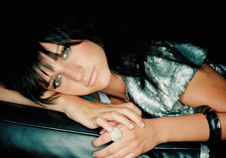 Ashlee Nicole Simpson nudes model archive