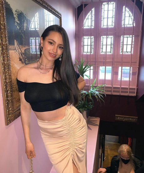 Sidemen To model hd photos