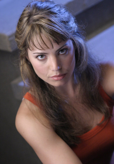 Erica Durance exclusive star photo