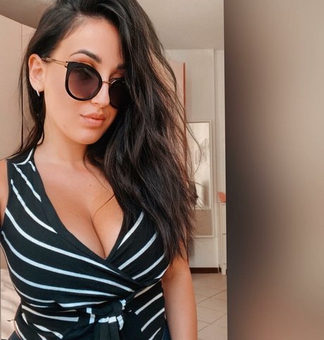 Ilaria Milite perfect star photo