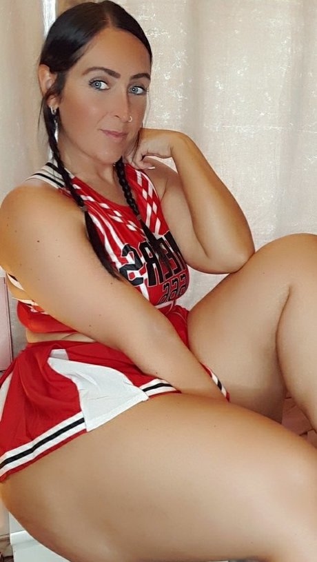 Thicc curvy princess star top pics