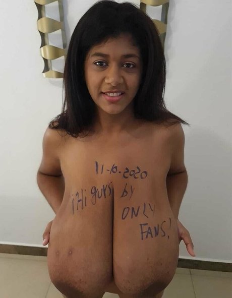 yoga onlyfans sexy nude photos