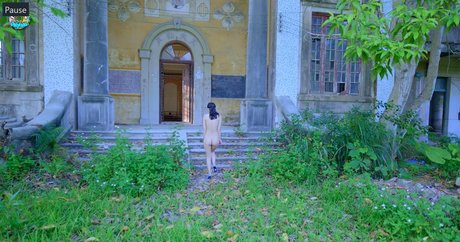 FullFive erotic actress archive