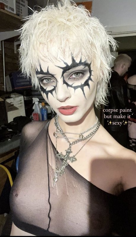 Milkie Way sexy model images