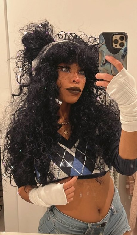 kieraplease hot model galleries