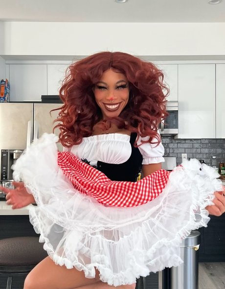 kieraplease nice pornstar picture