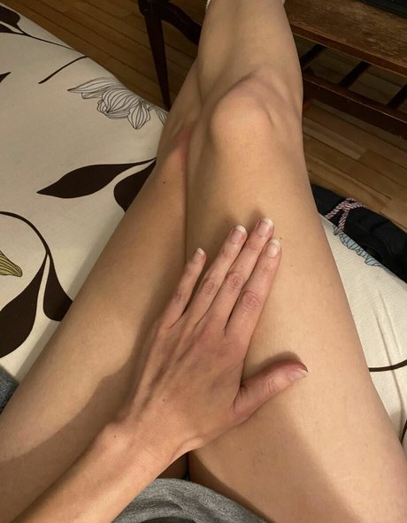 QuebecCougar star sex photos