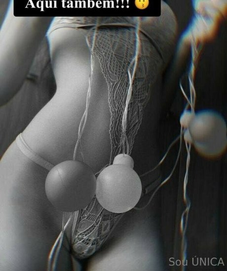 Sou Unica model free image