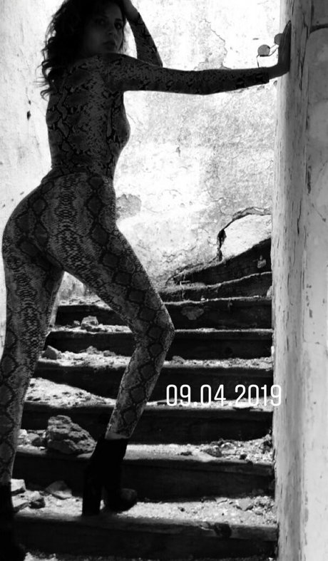 Jana Milena erotic model photos