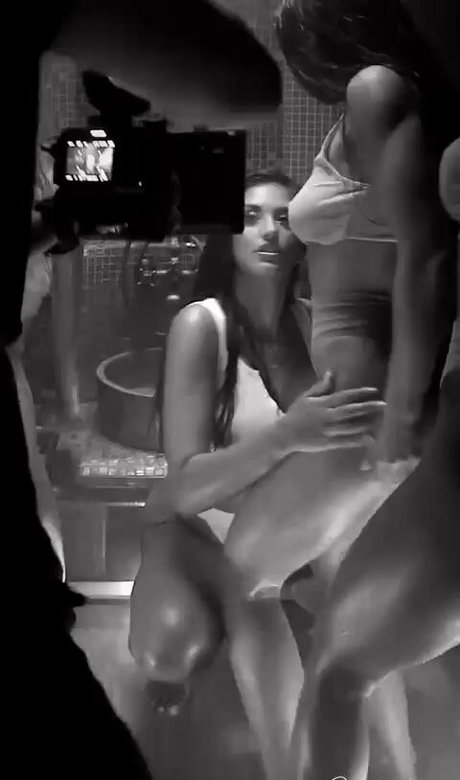 grovu georgiana erotic model galleries