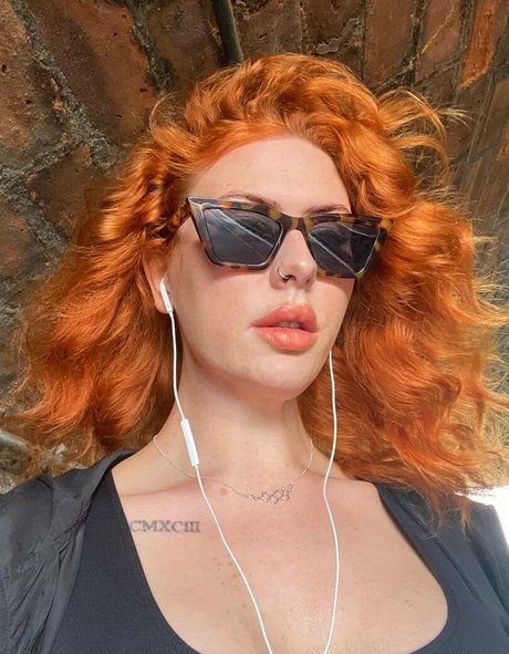 Rogue Robinson model top images