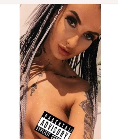 simonastann sexy pornstar picture