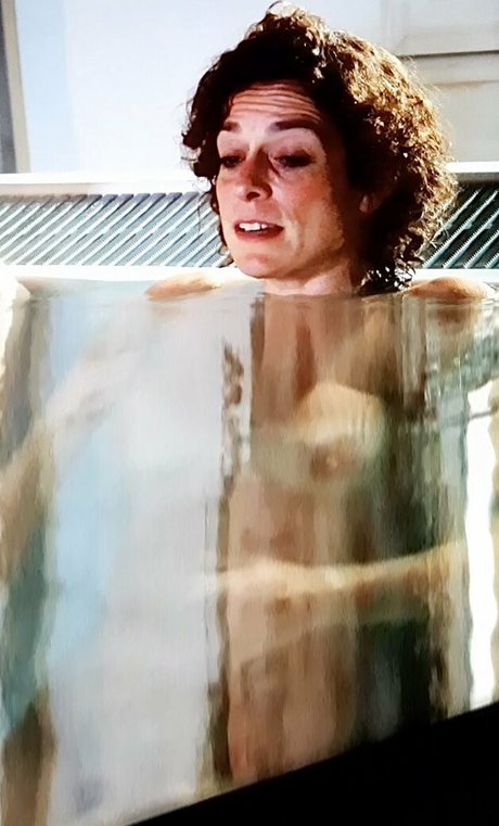 Alex Polizzi pornstar nudes photo