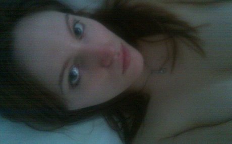 NixiePixel model beautiful photo