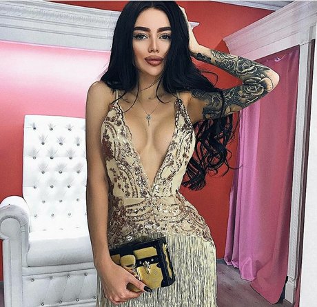 Alena Omovich best pornstar photo