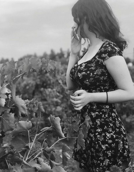 Cansu Cakal star naked pic