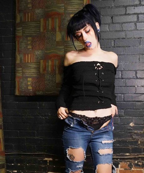 Taylor Evanchak star naked images