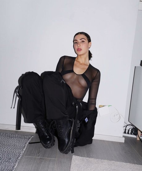 Gena Miller beautiful pornstar gallery