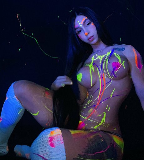 Alejarabbittx naked actress photo