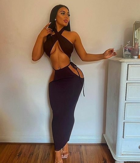 Kate Isobel Daisy pornstar beautiful photos