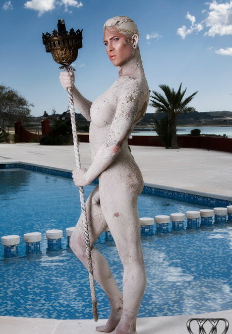 Danni Daniels nude star pics