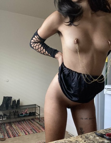 harami mami high quality actress galleries