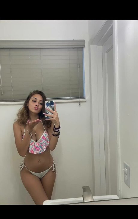 Madridd model xxx photo