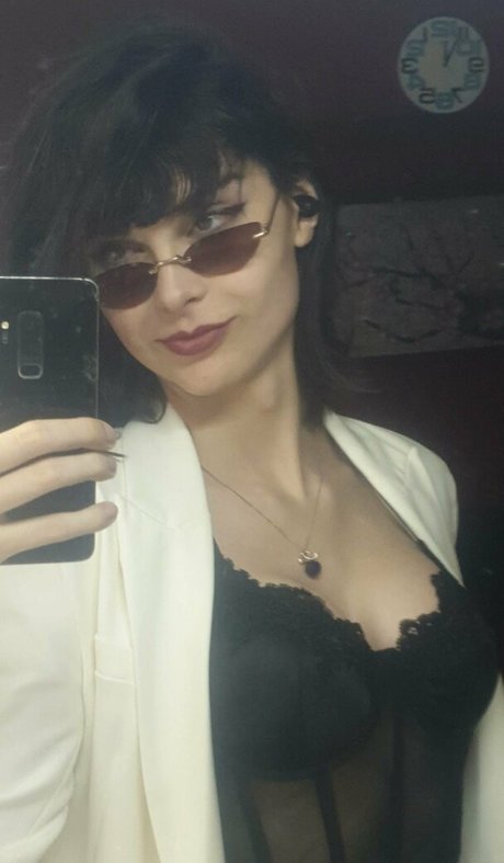 Niki Zmf nude star archive