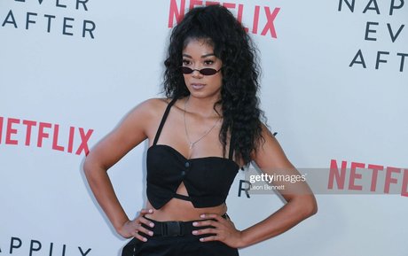 Mila J nude model gallery