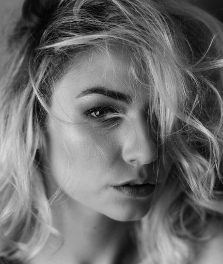 Antonell Spina naked model pictures